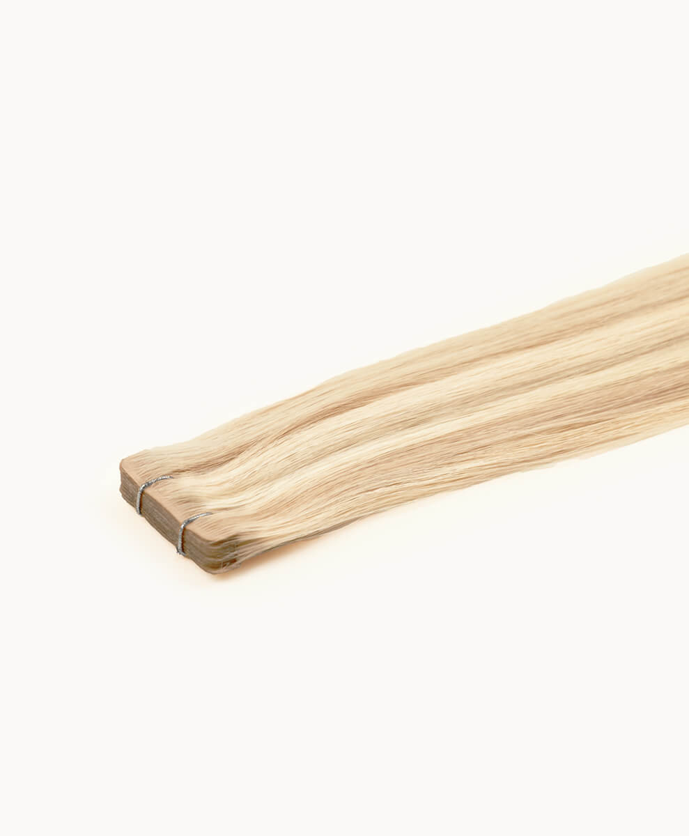 Sandy Blonde Highlighted, 18" Invisible Tape In Extensions, #H18