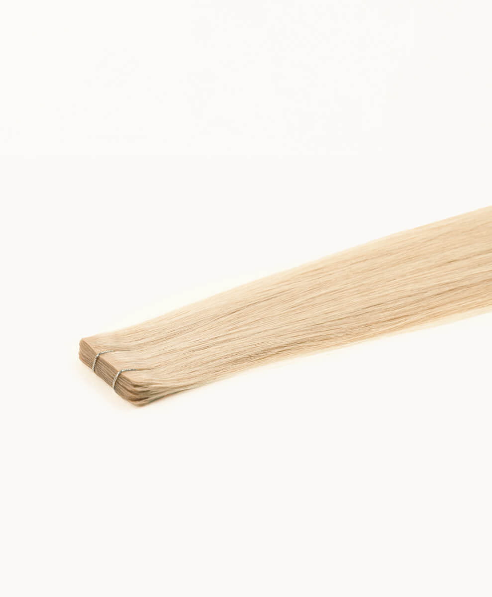 Medium Sandy Blonde, 20" Invisible Tape In Extensions, #N15