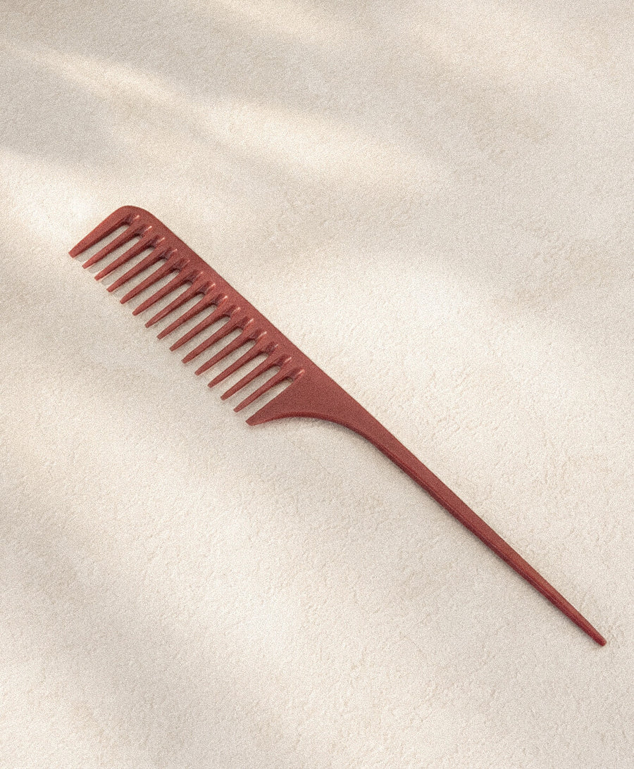Wide Tooth Tail Comb | Milk & Blush